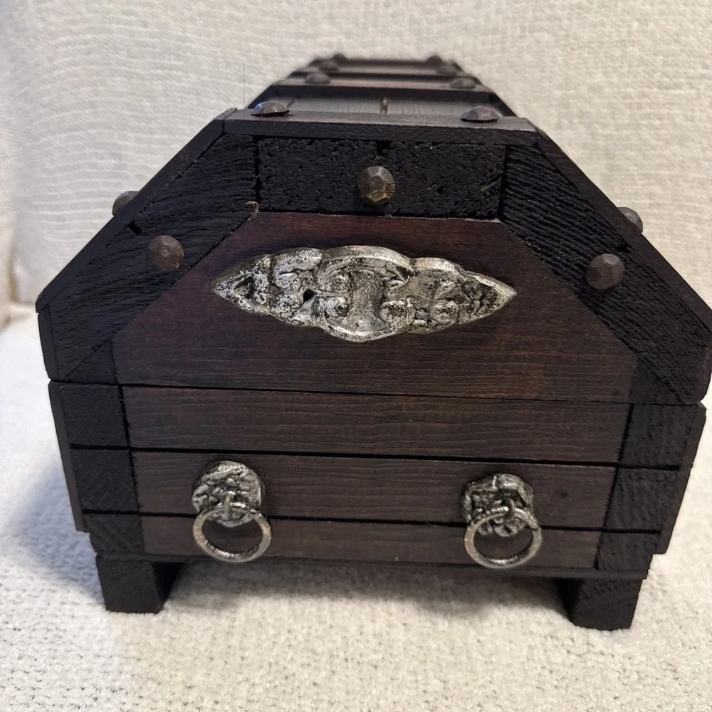 Vintage Wooden Treasure Chest Pirate Trinket Keepsake Storage Box 12